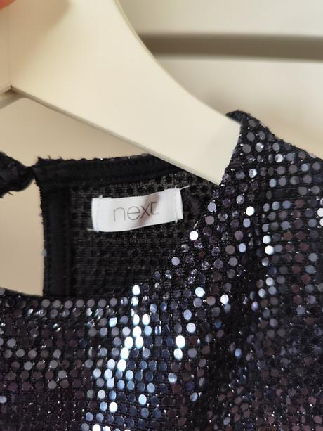 Slavnostne saty next, next,122