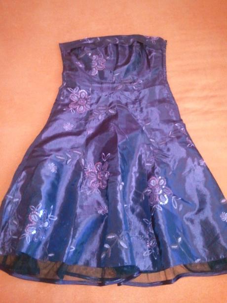 Šaty s bolerkom, 36