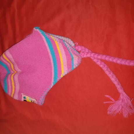 Dievčenské čiapky, 116