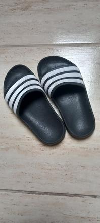 Šľapky adidas, adidas,28