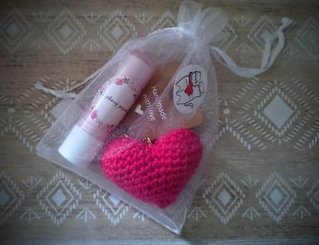 Šípkový balzam na pery, 