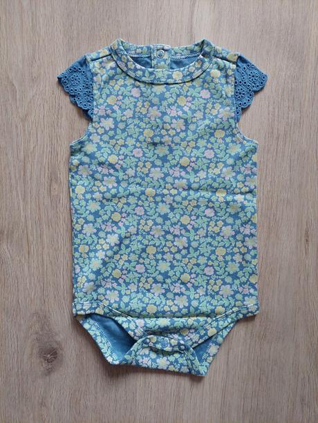 Dievcenske body s cipkou vel.74/80, tchibo,74