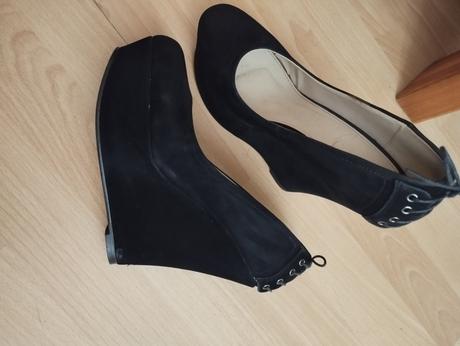 Semišové lodičky na platforme, 39