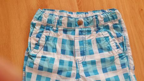 Kratase, kárované, h&m,110