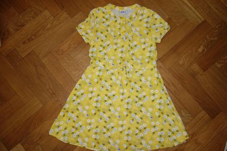 Kvietkované šaty, alive,134