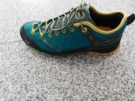 Botasky, salewa,37