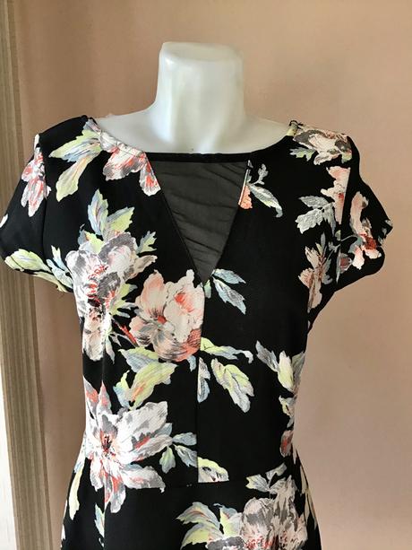 Šaty /196a, new look,42