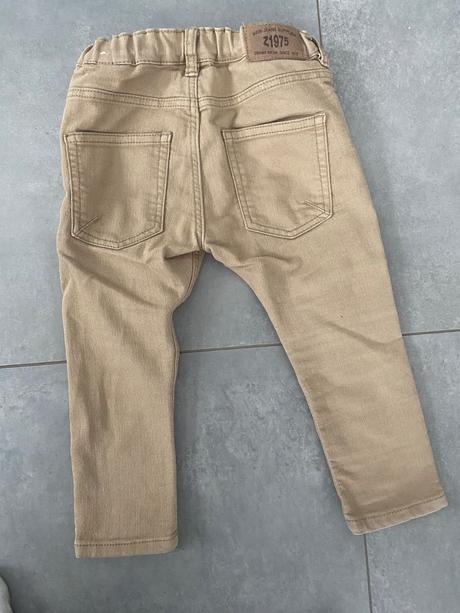 Elegantné nohavice, zara,92