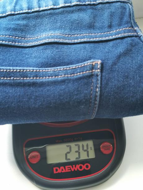 Dievčenské rifle 140, 140