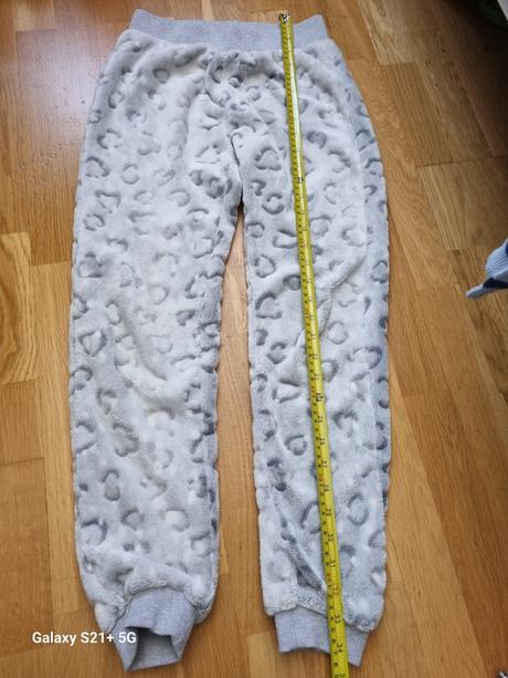 Oteplene nohavice, lindex,146