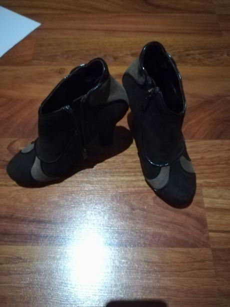 Kotníkové čižmičky veľ. 37, 37