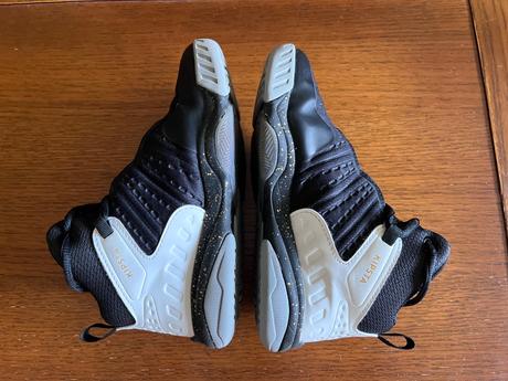 Športová basketbalová obuv tarmak kipsta, 33