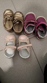 Dievčenské topánky, 19