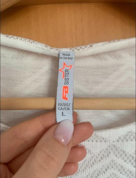 Tričko so strapcami, l