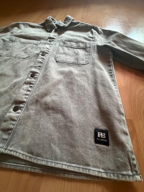Rifľová bunda, pull&bear,s