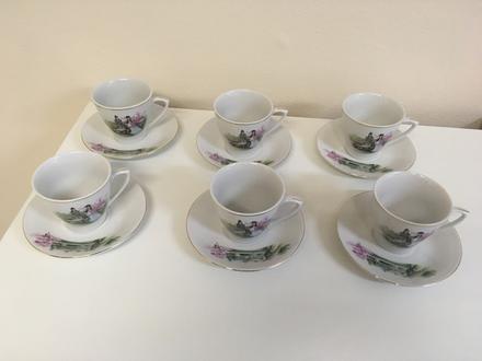 Krásne šálky porcelan, 