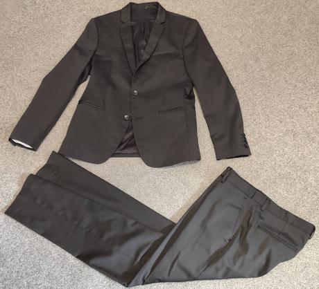 Oblek zara, zara,m