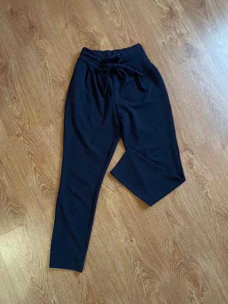 Elegantné nohavice reserved, reserved,xs