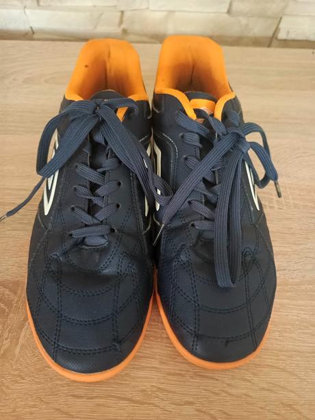 Halovky umbro, umbro,41