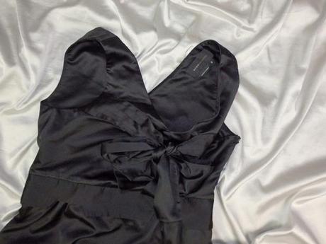 Luxusné čierne  šaty, 36