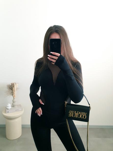 Extravagantné body s, s