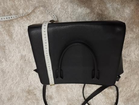 Kabelka nenosena, sinsay