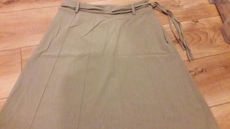 Sukna m&s, nenosena, marks & spencer,42