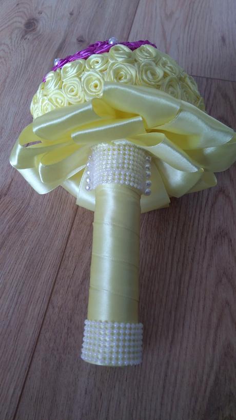 Kytica saténových ruží žlto fialová, 