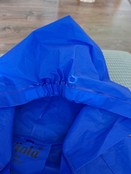 Plaštenka do daždu, 104