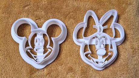 Vykrajovačky mickey a minni, 
