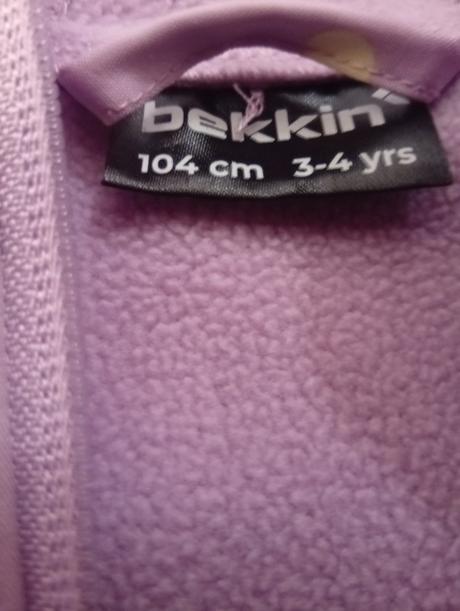 Softvelova bunda, 104
