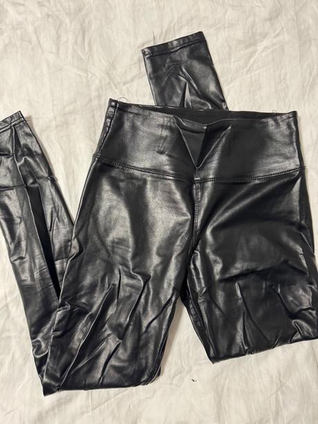 Zateplene kozenkove leginy, s