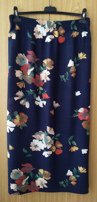 Sukňový kostým letný, l