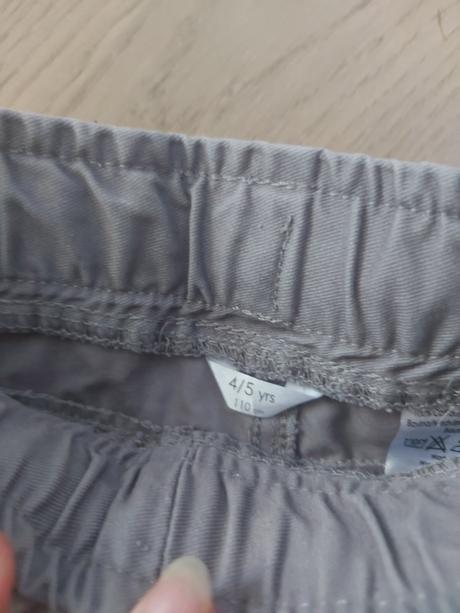 Látkové nohavice- top stav, pepco,110