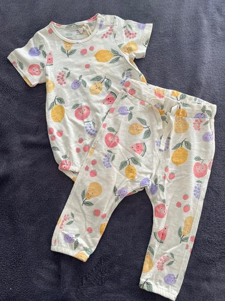 Body a tepláčiky v.74, lindex,74