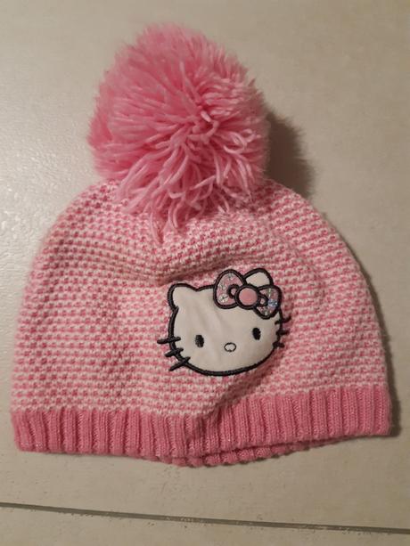 Čiapka, sanrio,128