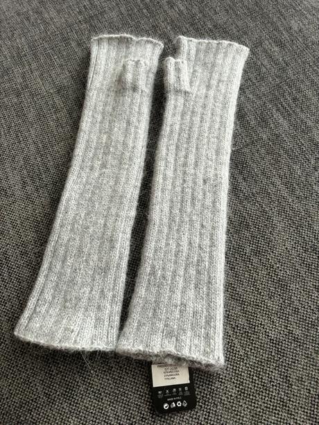 Talianske rukavice z angorskej vlny, 