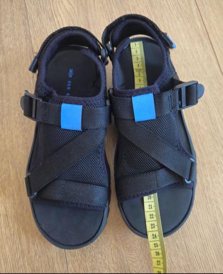 Sandale, reserved,36