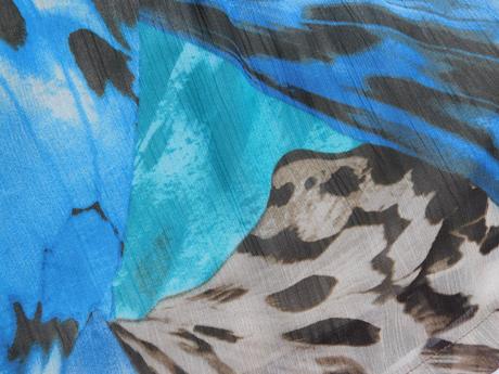 Luxusne velmi pekne šaty, 40