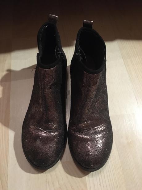 Zara trblietave čižmy, zara,33