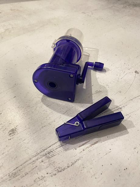 Mlynček na výrobu pletenej dutinky, 