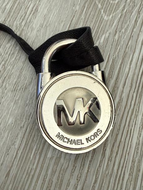 Prívesok michael kors, michael kors