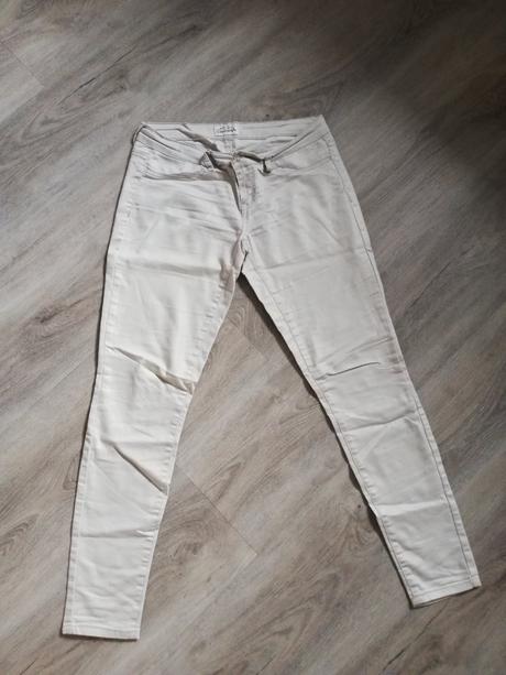 Damske nohavice, aeropostale,m