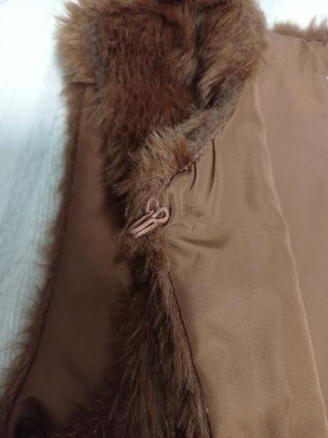 Vesta s kožušinkou, zara,152