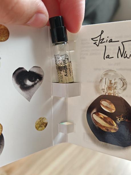 Vzorky dámskych perfémov,