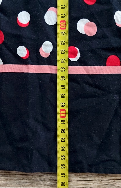 Tmavomodré bodkované šaty, c&a,38