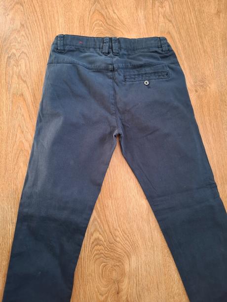 Tmavomodré chino nohavice s nastavením v páse 140, s.oliver,140