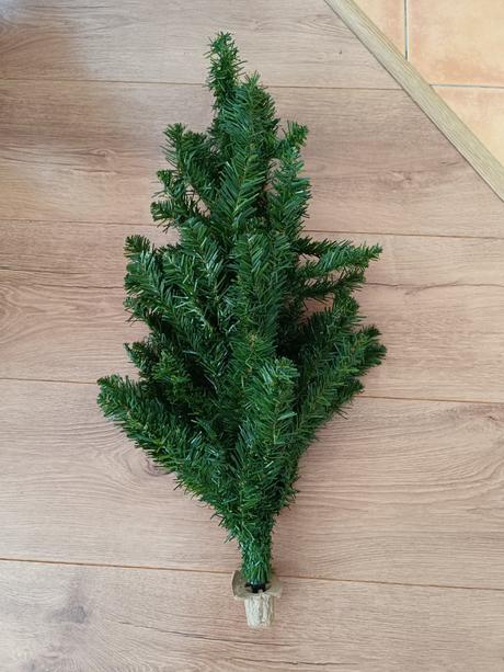 Umely vianocny stromcek kanadsky smrek 180 cm, 