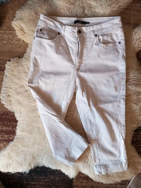 Biele trojštvrťové nohavice 36/38, 36