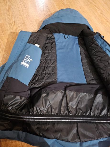 Detská lyžiarska hrejivá a nepremokavá bunda, wedze,134